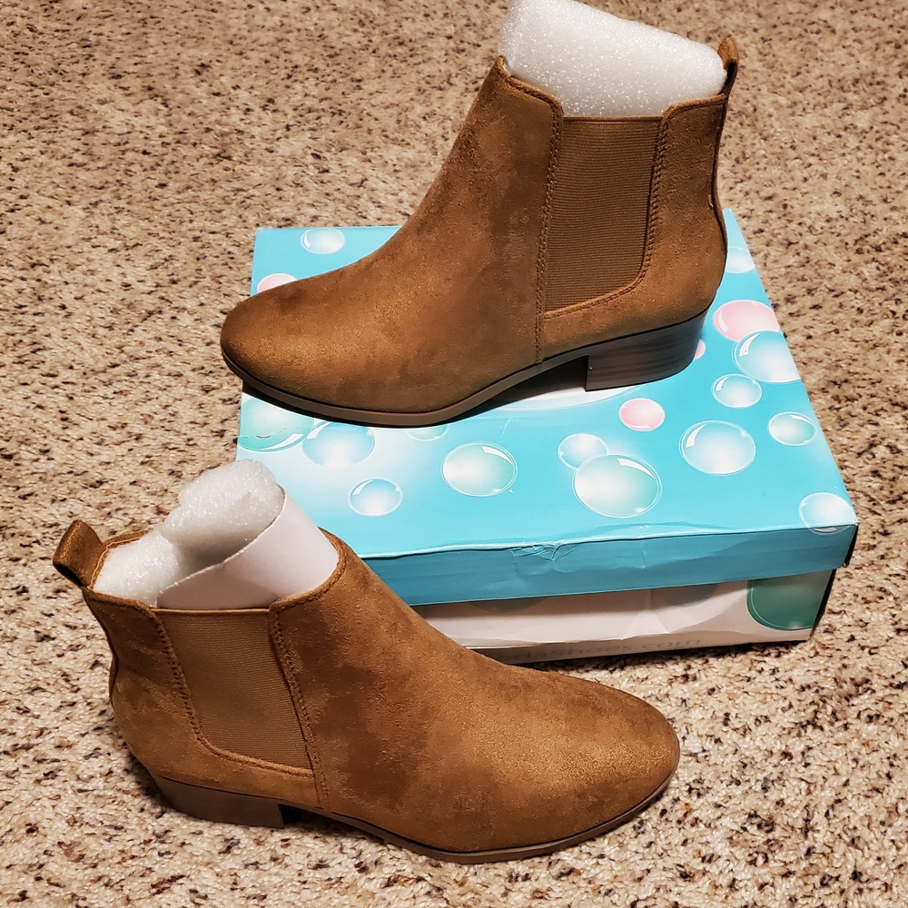 Soda Brown Ankle Booties - Brand New With Box